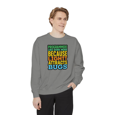 Programmers Like Dark Mode Sweatshirt